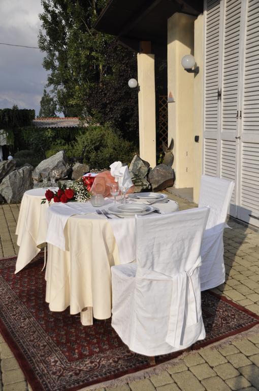 Premiata Osteria Dei Fiori Bed and Breakfast Cortiglione Εξωτερικό φωτογραφία